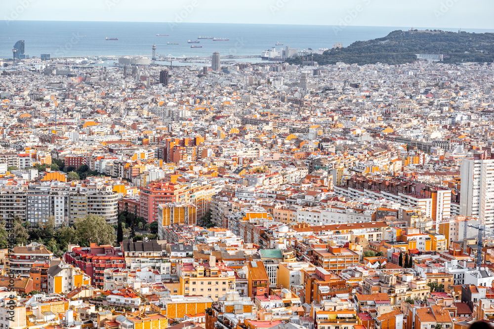 Obraz premium Aerial wide angle cityscape view on Barcelona city