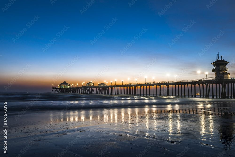 Evening over Huntington Beach pier