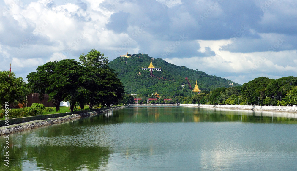 douve du palais royal de Mandalay