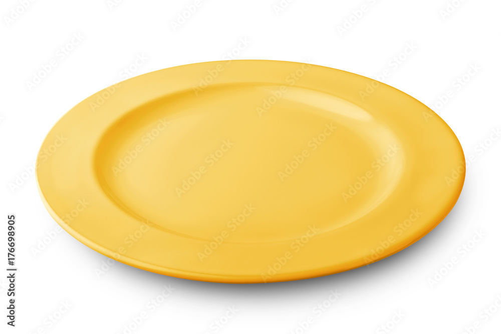 Simple white circular plate with clipping path
