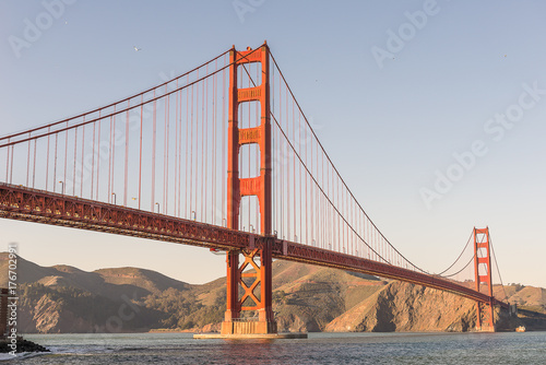 Golden Gate Bridge, San Francisco © srongkrod