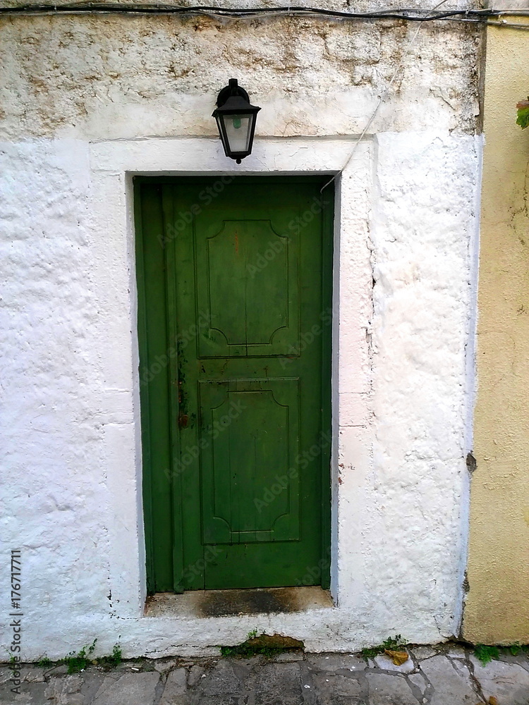 green door