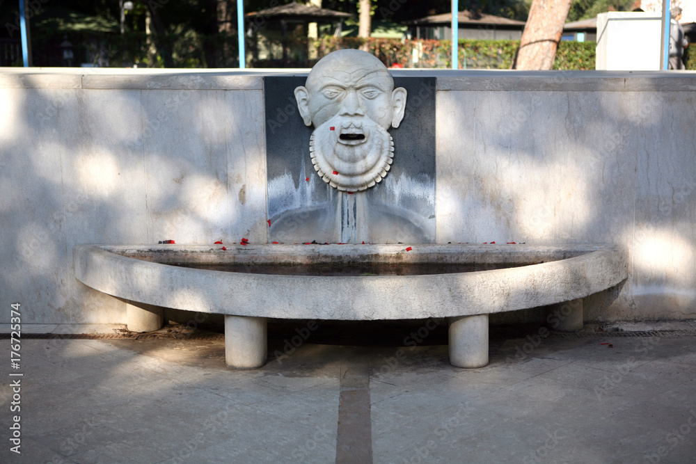 fontana fontana