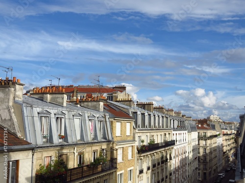 Ciel et toits de Paris (France)
