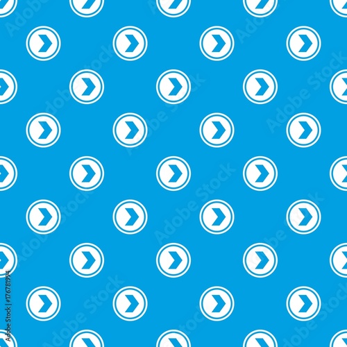 Arrow to right in circle pattern seamless blue