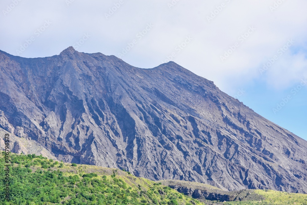 Fototapeta premium Beautiful Scenery of Sakurajima Volcano Crater
