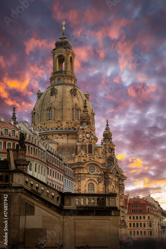 Frauenkirche in Dresden bei Sonnenuntergang