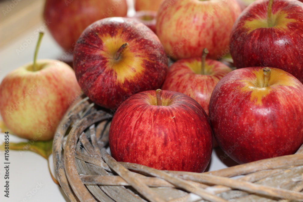 apple, fruit, food, fresh fruit, fresh food, heakthy food, autumn, autumnal, lovely autumn, vegetarian food, autumn time, lovely autumn,red apple, juicy apple,juicy fruit,apples apple, fruit, food, fresh fruit, fresh food, heakthy food, autumn, autumnal, lovely autumn, vegetarian food, autumn time, lovely autumn,red apple, juicy apple,juicy fruit,apples