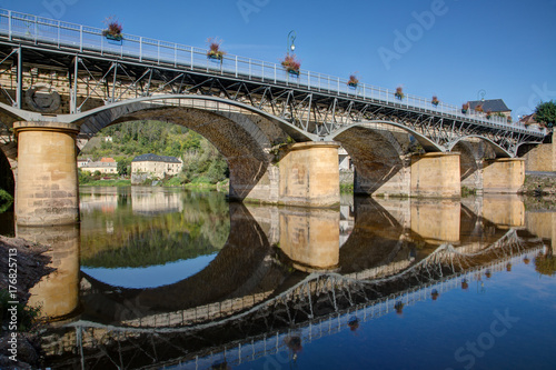 Le pont de Le Bugue - Dordogne