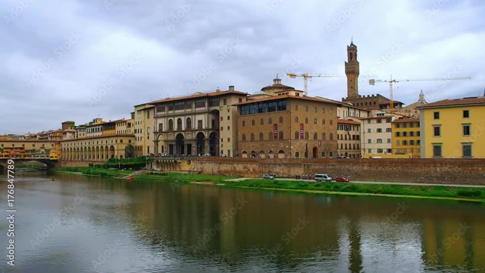 Uffizi Gallery and Palazzo Vecchio, Florence Uffizi Gallery and Palazzo Vecchio, Florence