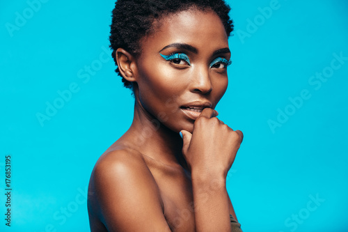 Sensual african female model with vivid makeup