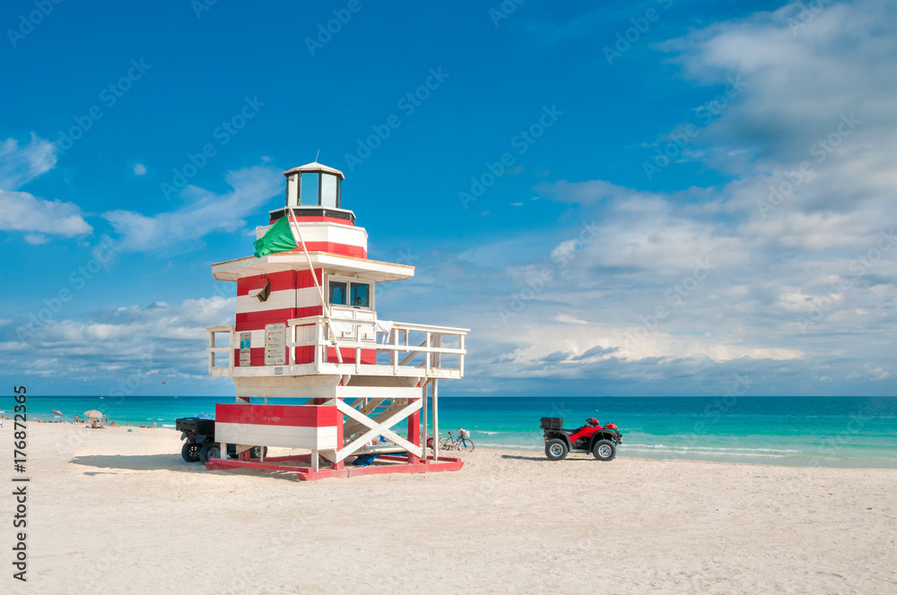 Naklejka premium Lifeguard Tower in South Beach, Miami Beach, Florida