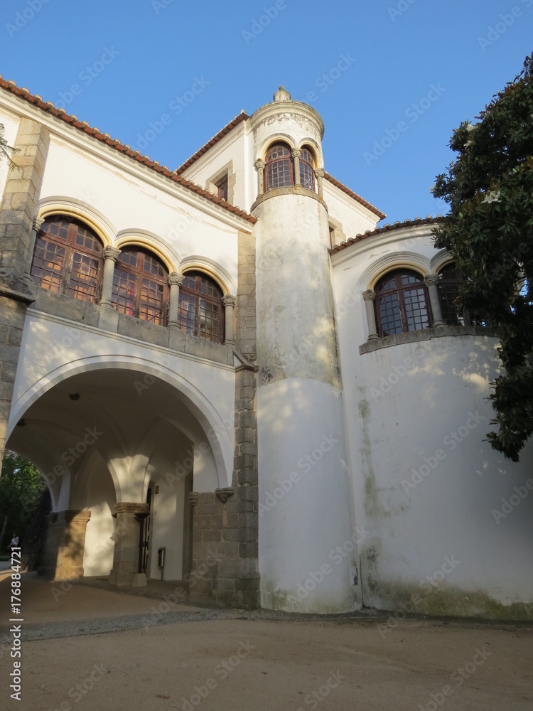 Portugal - Evora - Palais du roi Dom Manuel situé dans le jardin public