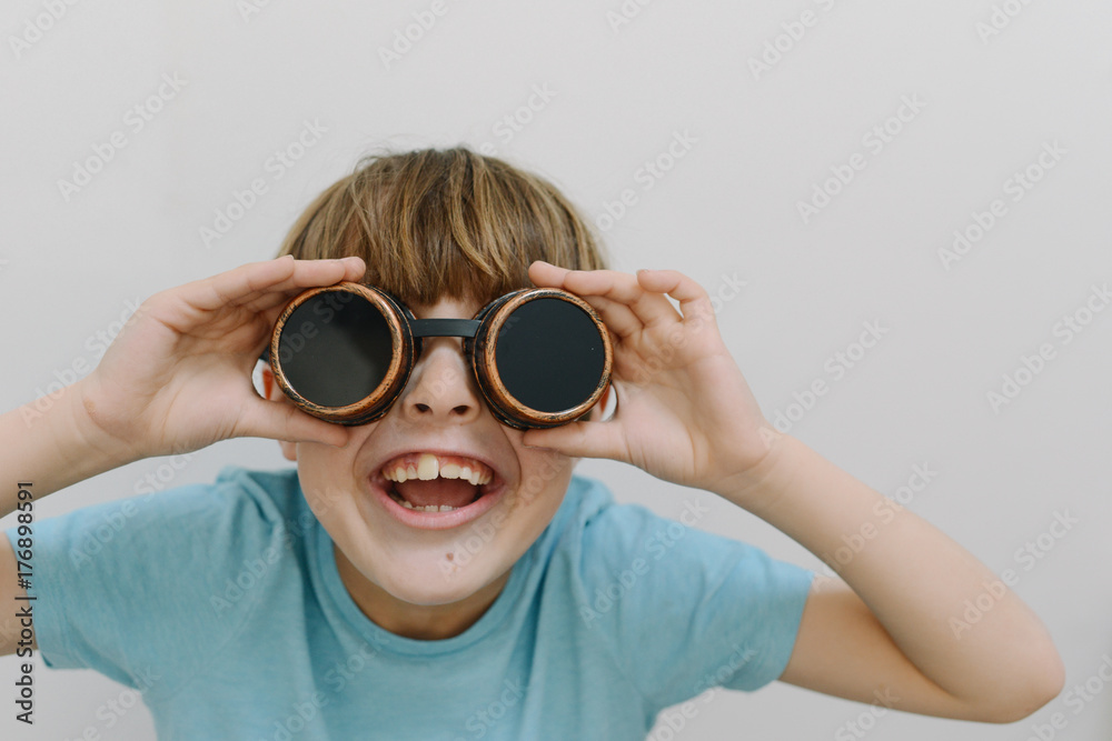 The Return of Goggle Boy The Return of Goggle Boy