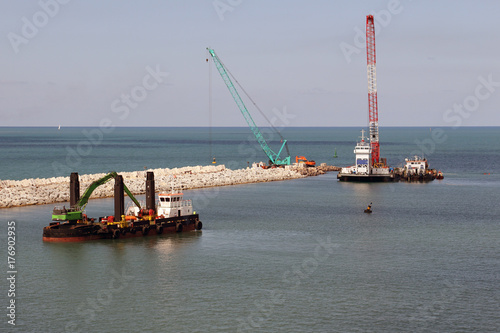 Obraz na płótnie View of Haifa's Port, Cranes, Boats, Ships and equipment. w salonie