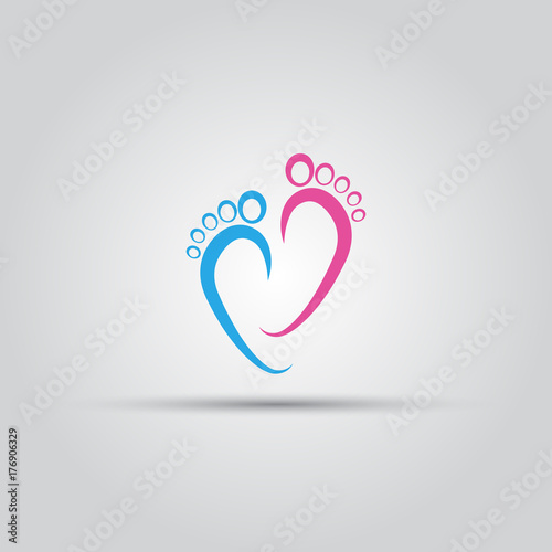 Footprint isolated vector abstract logo of lines