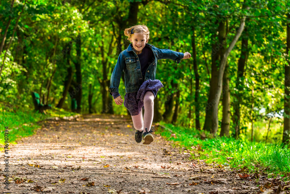 running child running child