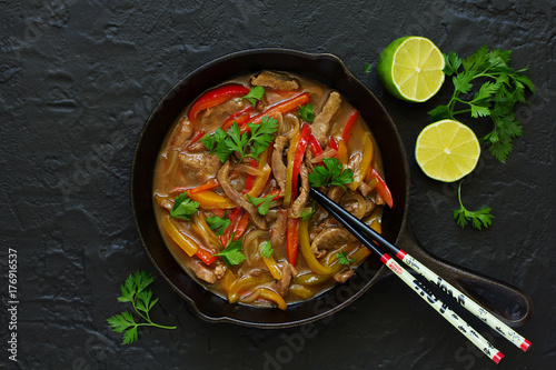 Stir fry with sage and pepper,