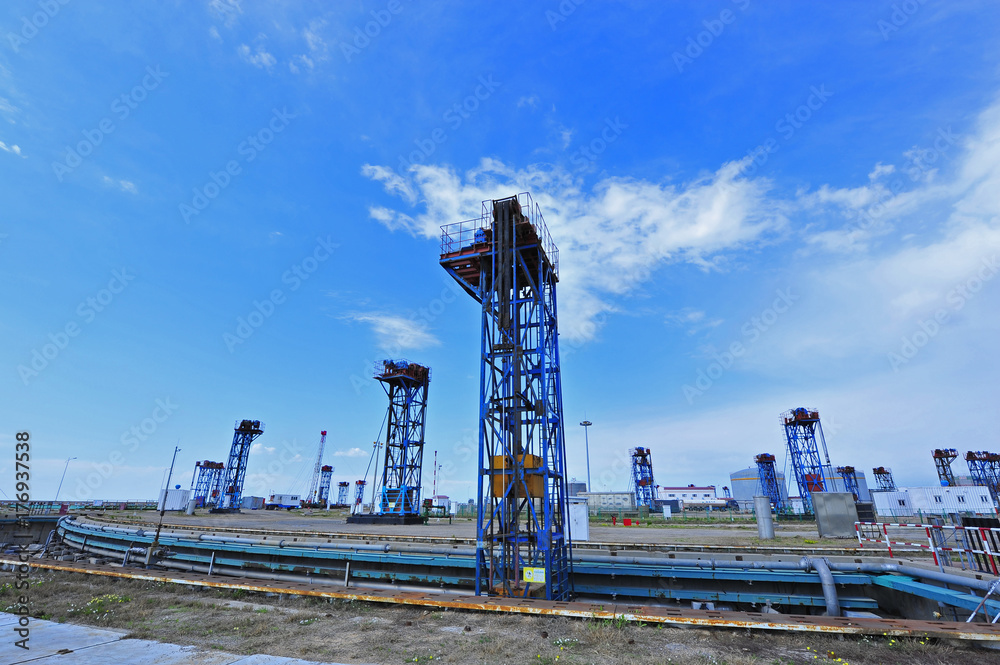 The oil pump The oil pump