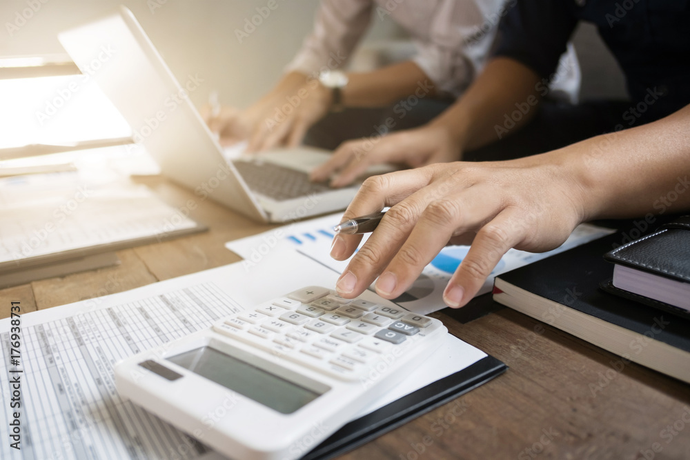 auditor calculate number of profits in sales performance data auditor calculate number of profits in sales performance data
