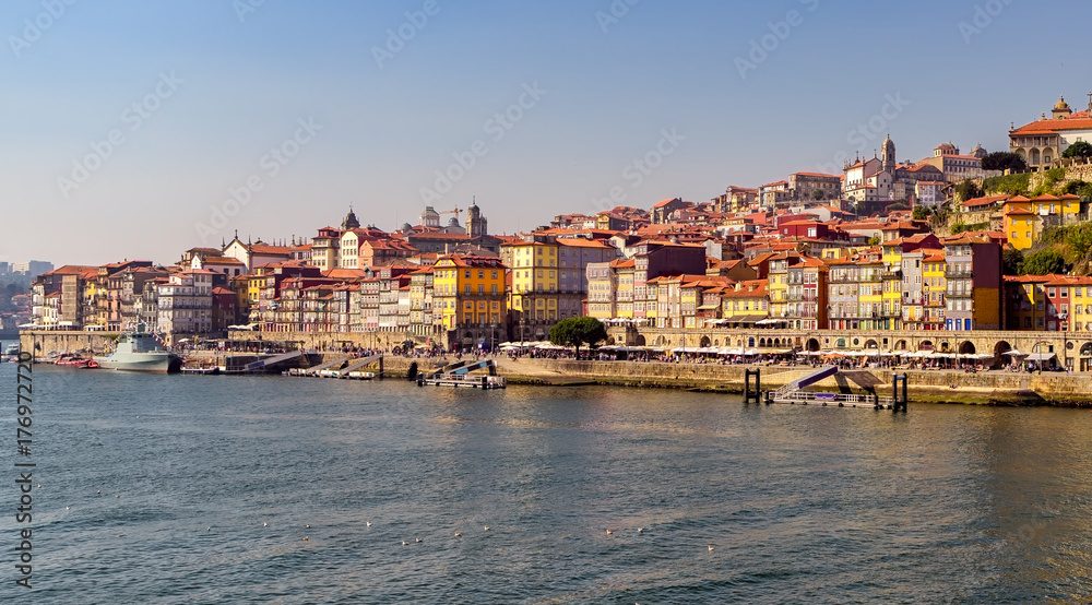 VIew of colorful city of Porto and river Duero.