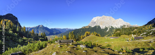 Tiroler Ausserfern mit Zugspitz-Massiv photo