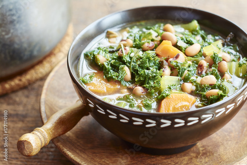 Black-eyed Peas and Kale Soup