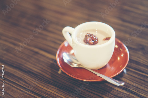 Red bean pudding