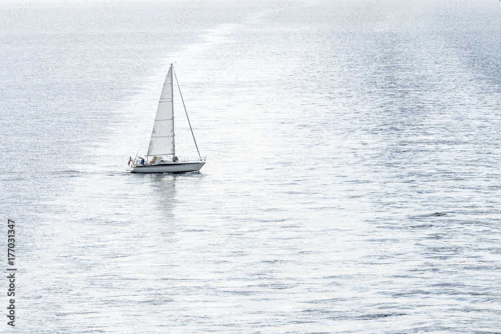 Fototapeta premium Segelboot auf der Ostsee