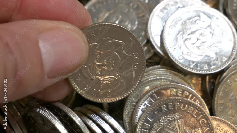 Coins of the Republica Cuba currency of three pesos - collection of money - numismatic collector. Coins of the Republica Cuba currency of three pesos - collection of money - numismatic collector.