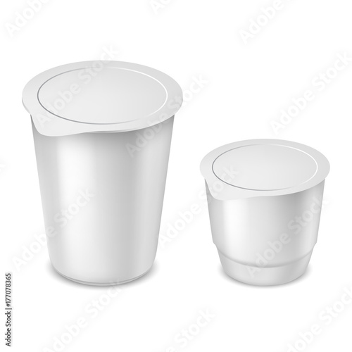 Different sizes plastic pot or cup with air-tight aluminum foil heat sealing lid realistic vector template isolated on white background. Yogurt, ice cream, sour cream, cream, butter blank pack mockup