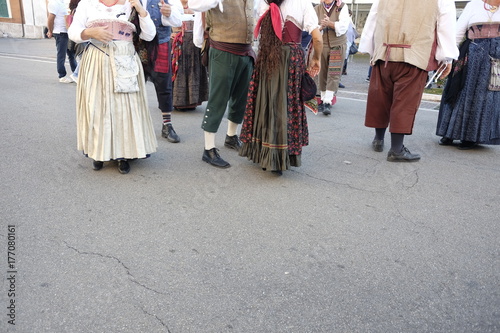 dances in typical costumes