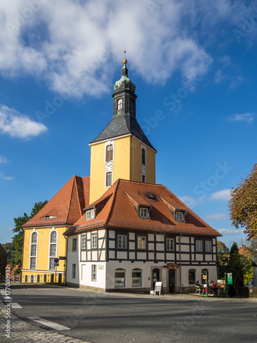 Stadtkirche in Hohnstein © Animaflora PicsStock