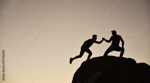 Wallpaper Mural togetherness Torontodigital.ca