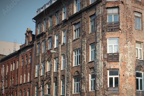 Barrio de Praga en Varsovia, detalle de edificio bombardeado