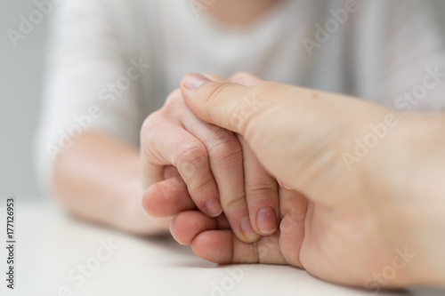 hand couple