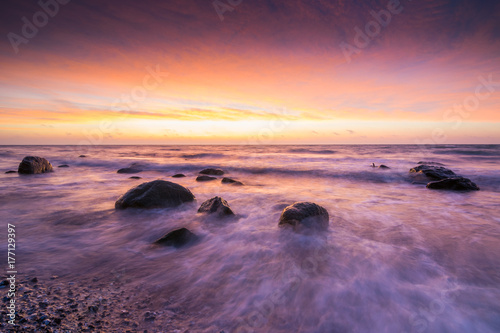 Morgendämmerung an der Kreideküste auf Insel Rügen