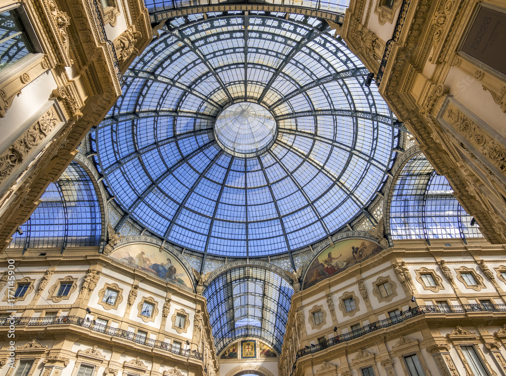Gallery Vittorio Emanuele II in Milan
