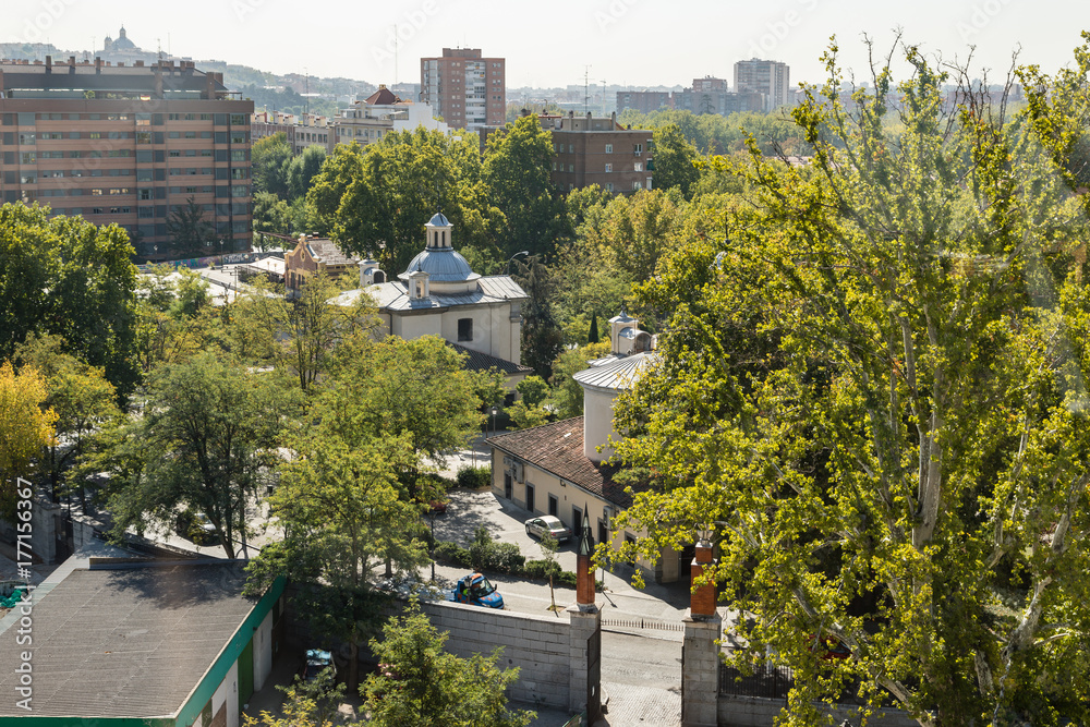 Views of Madrid, from the cable car of the Casa de Campo, with air contaminated by pollution
