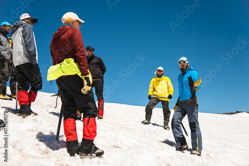 Learning to slip properly on a slope or glacier with an ice ax