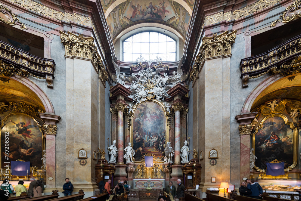 Obraz premium Visiting St. Peter's Church in Vienna, Austria’s capital