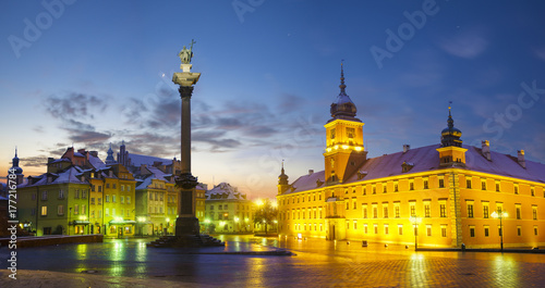 Royal Castle and Sigismund's Column in Warsaw old town