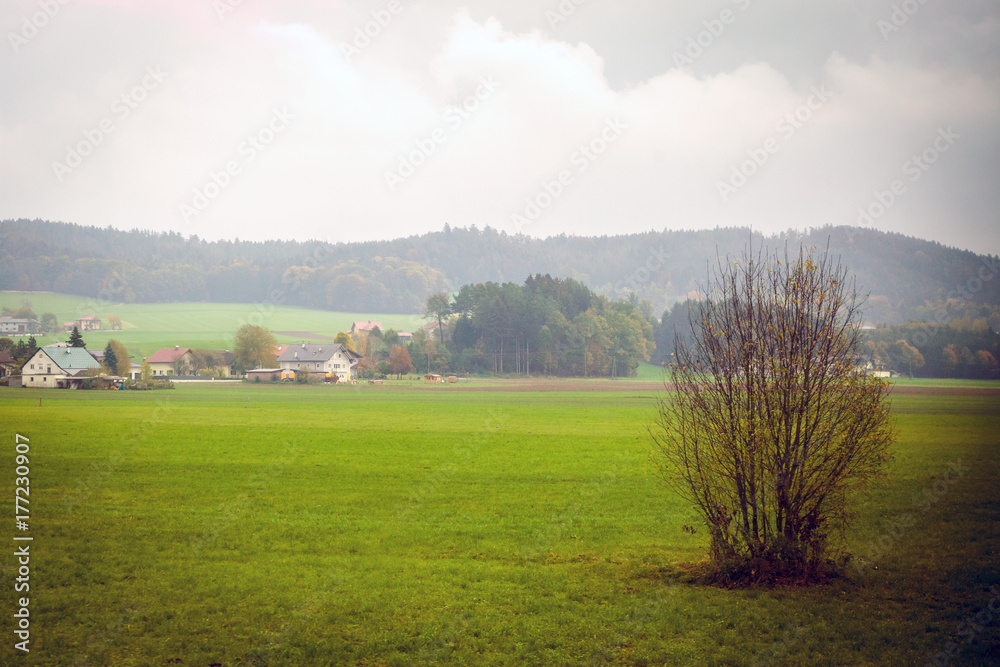 Fototapeta premium Autumn at Munderfing in Austria