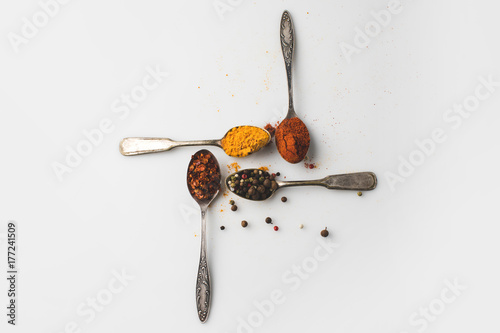 Fototapeta Naklejka Na Ścianę i Meble -  spoons with various spices