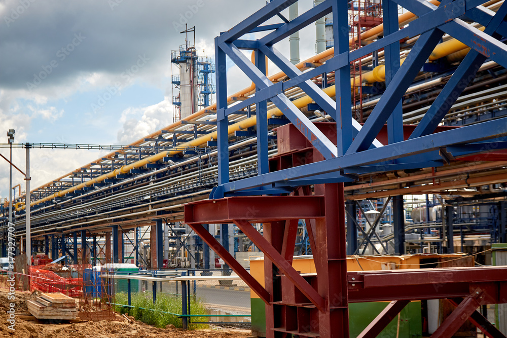 Fototapeta premium oil refinery, Moscow