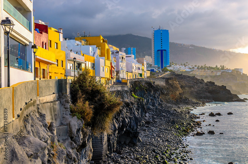 Punta Brava der westliche Ortsteil von Puerto de la Cruz photo