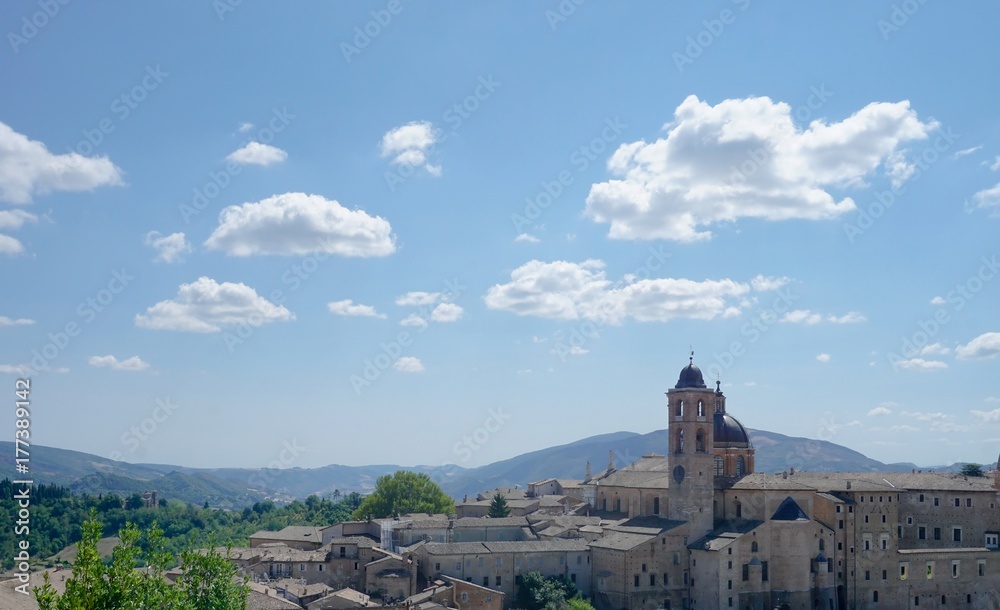 The sky above Urbino