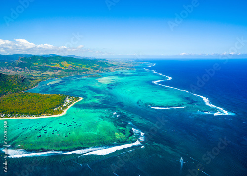 Fototapet Aerial view of Mauritius island
