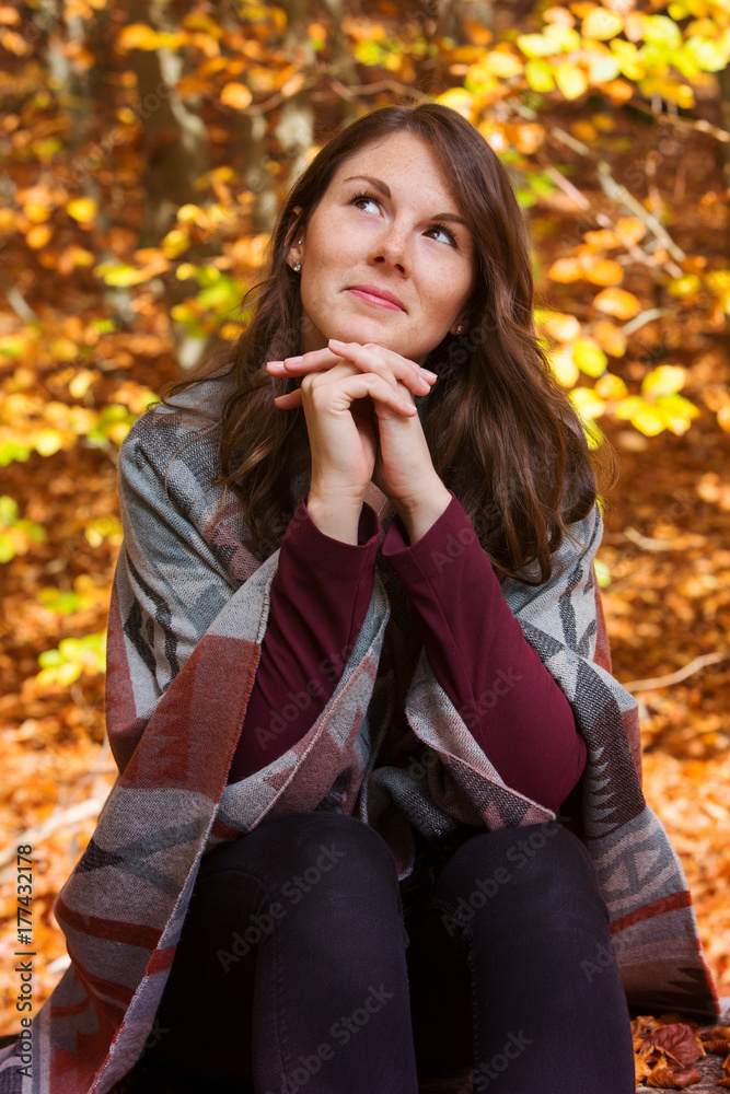 beautiful young woman outside in autumn sun beautiful young woman outside in autumn sun