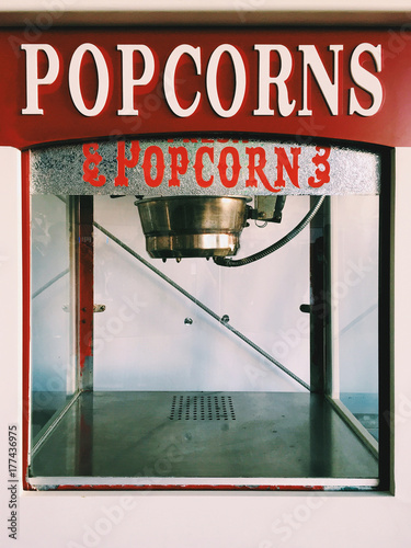 Popcorns machine. photo